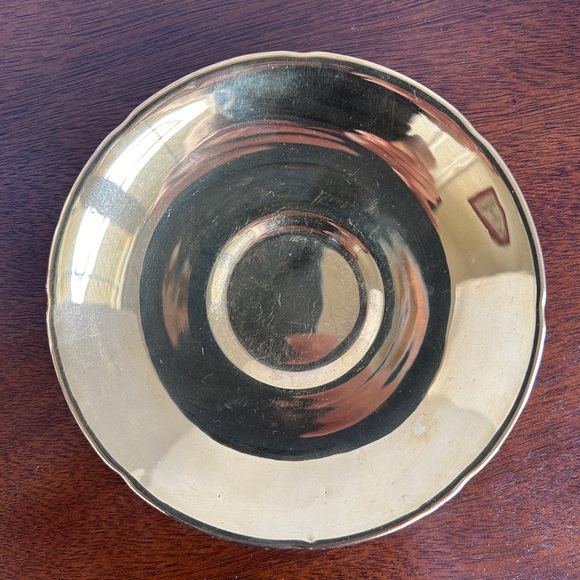 Royal Winton Grimwades Gold Lustre Tea Cup and Saucer - Picture 5 of 9